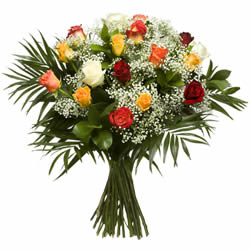 Bouquet multicolore de roses avec verdure et feuillage livraison a Vauderens